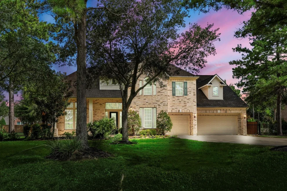 Unit for sale at 6 Laxey Glen Drive, Spring, TX 77379