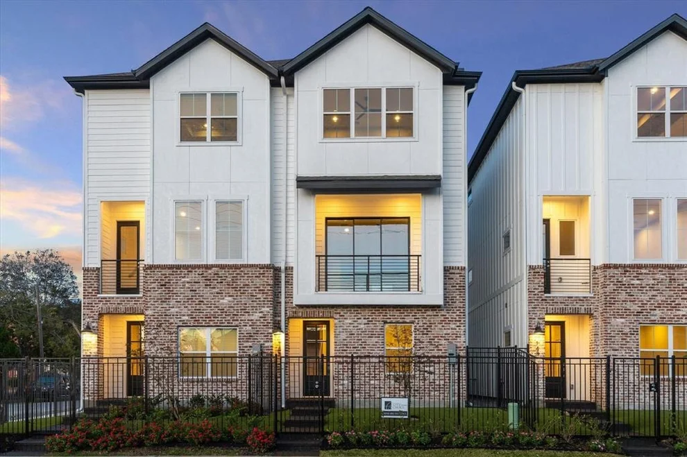 Unit for sale at 145 Sherman Street, Houston, TX 77011