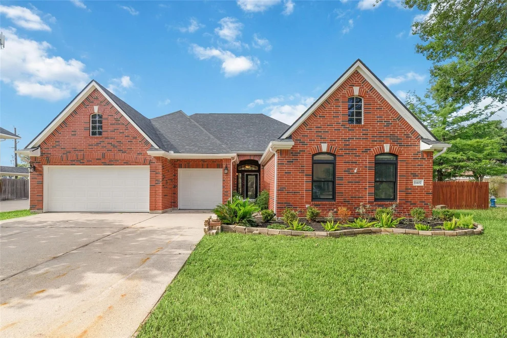 Unit for sale at 11407 E Lakewood Forest North Court, Tomball, TX 77377