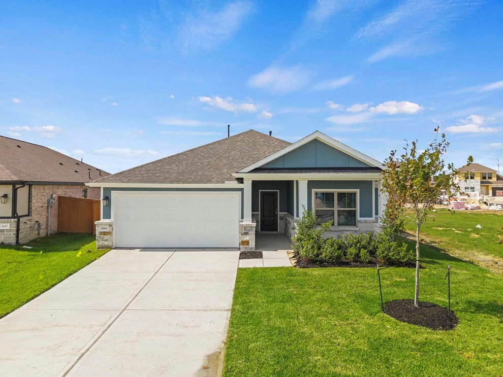 Unit for sale at 2661 Lake Bryan Drive, Dayton, TX 77535
