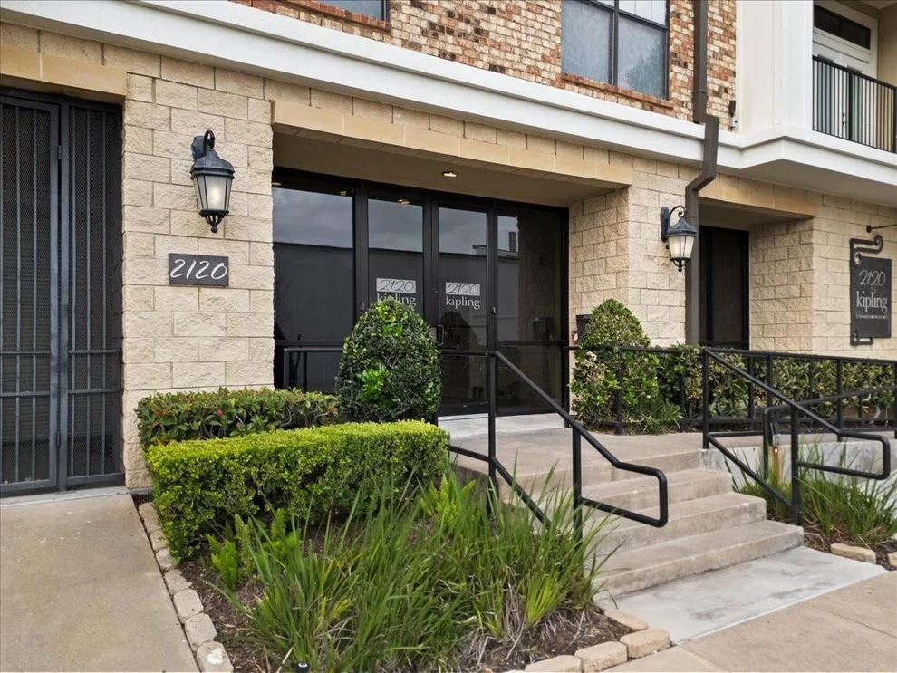 Unit for sale at 2120 Kipling Street, Houston, TX 77098