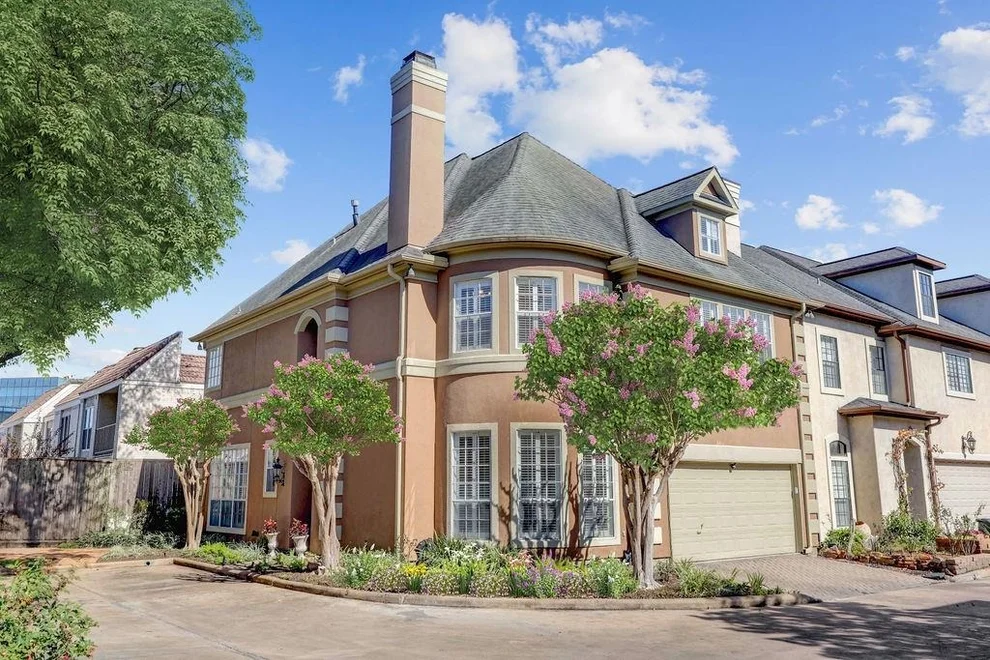 Unit for sale at 5826 Augusta Court, Houston, TX 77057