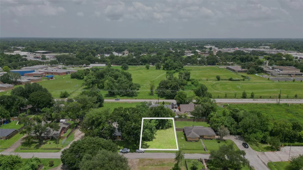 Unit for sale at 7602 Echo Brook Lane, Houston, TX 77037