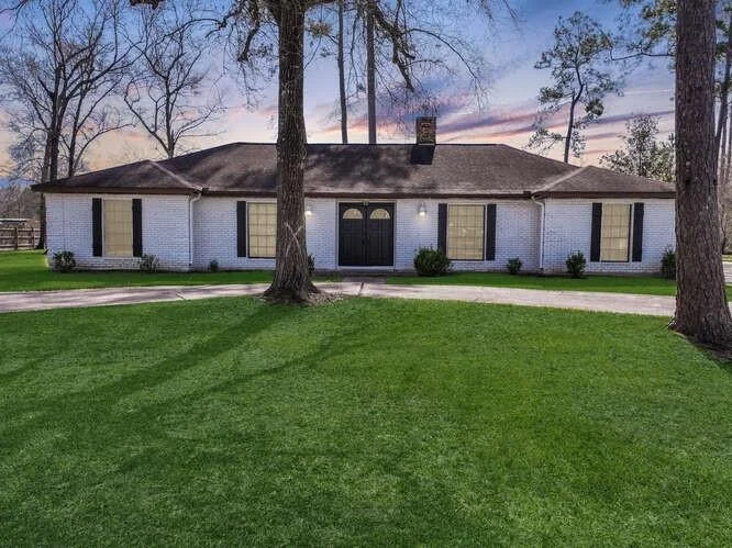 Unit for sale at 13375 Craig Lane, Beaumont, TX 77713
