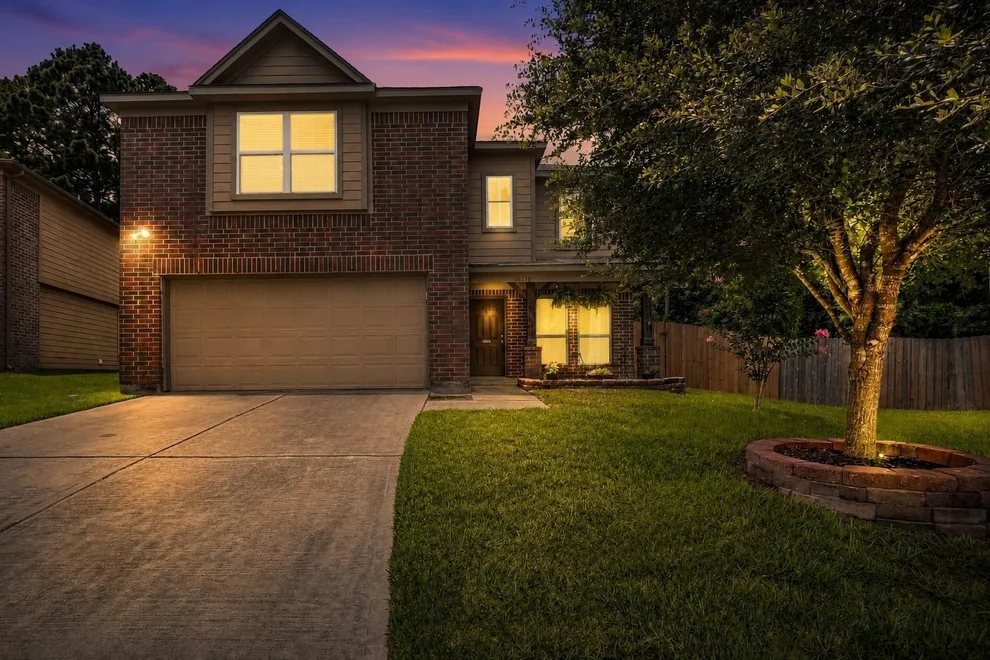 Unit for sale at 16718 Warbler Drive, Conroe, TX 77385