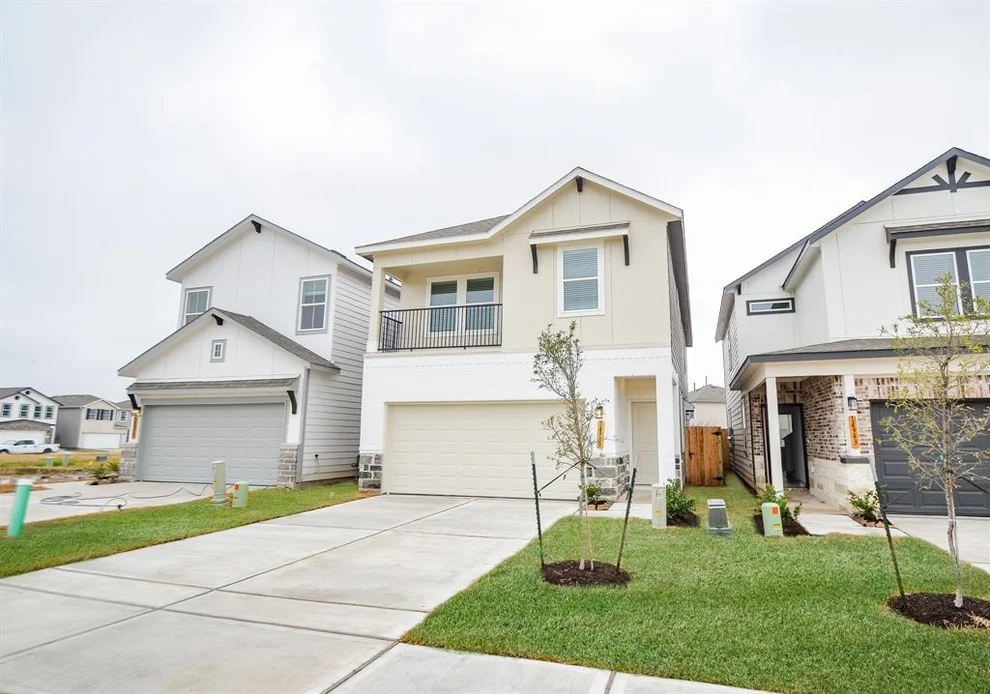 Unit for sale at 14939 Eagle Feather, Houston, TX 77090