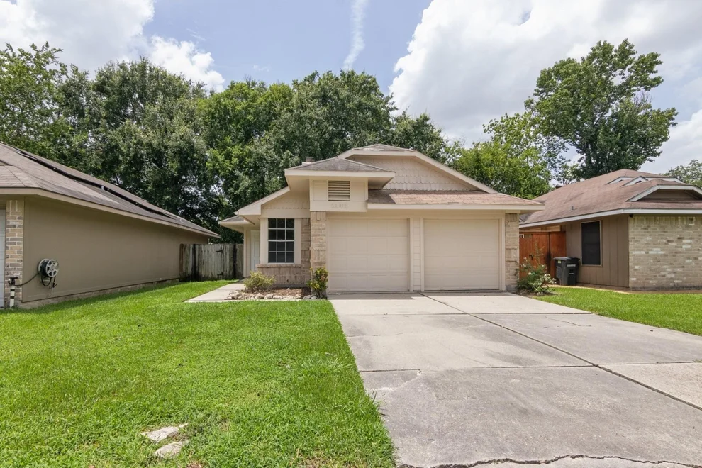 Unit for sale at 23511 Tree House Lane, Spring, TX 77373