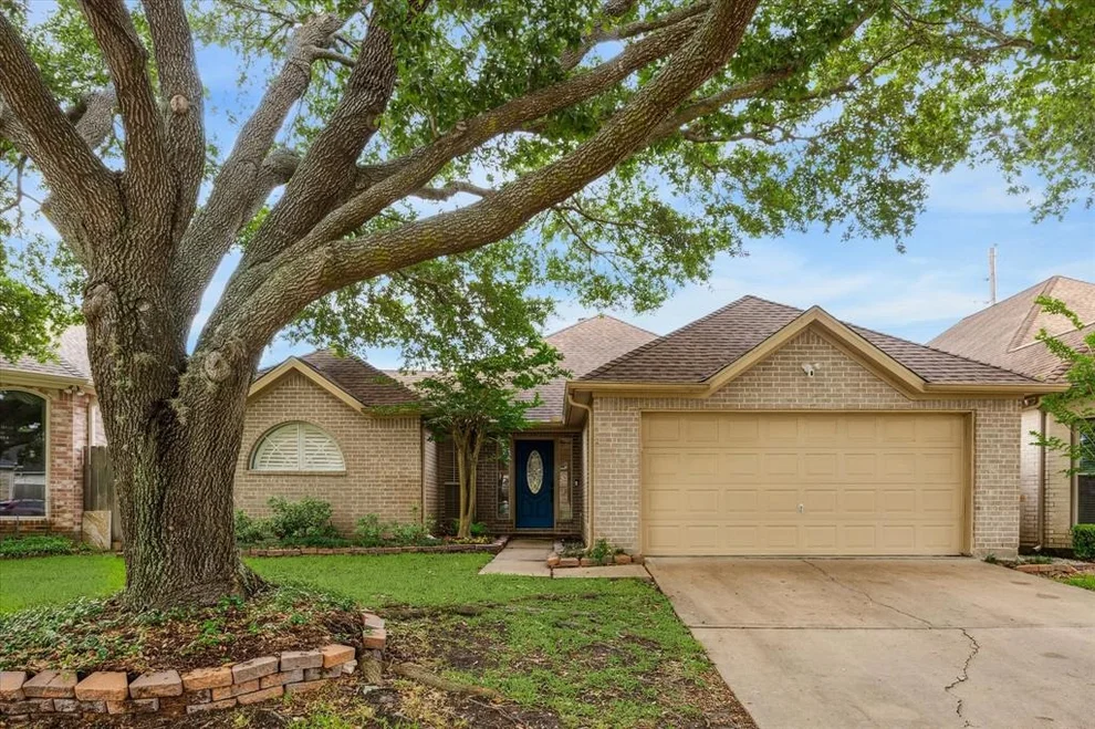 Unit for sale at 1807 Emerald Green Drive, Houston, TX 77094