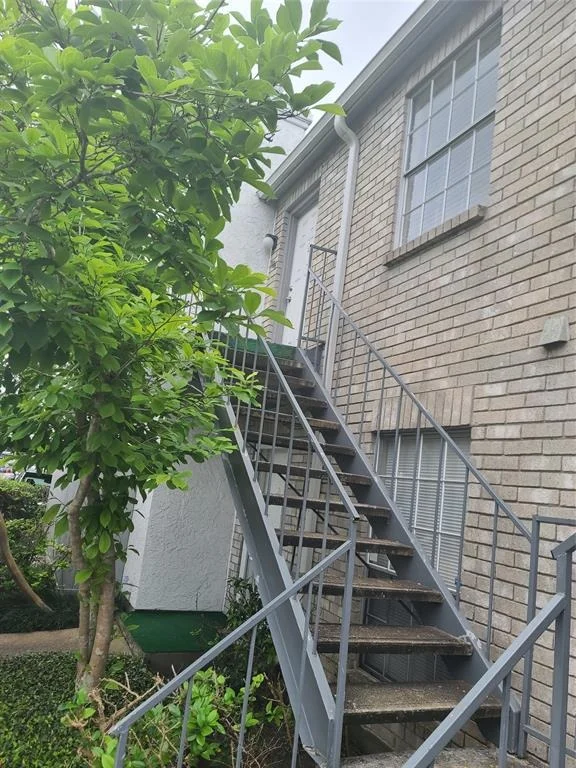 Unit for sale at 8787 Brae Acres Road, Houston, TX 77074