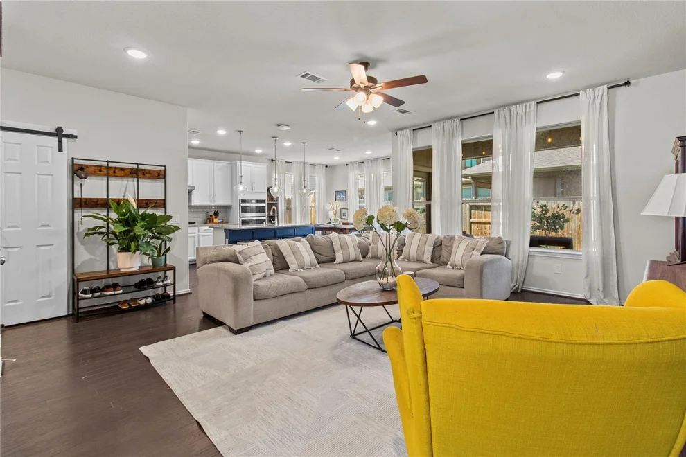 Unit for sale at 4012 Delta Rose, Houston, TX 77018
