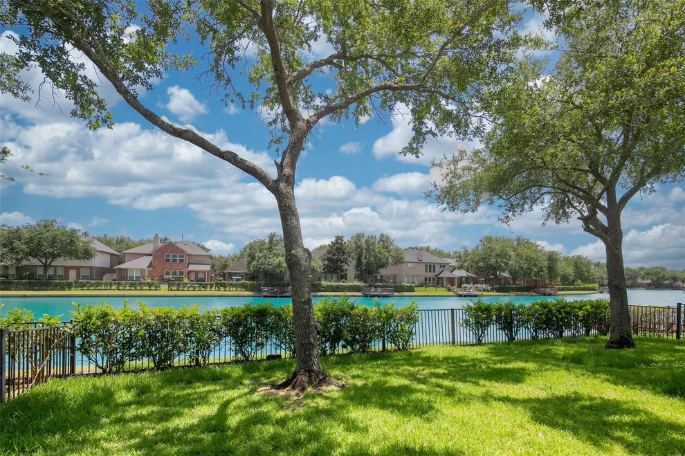Unit for sale at 8306 Golden Harbour, Missouri City, TX 77459