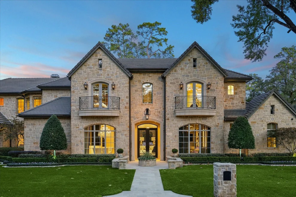 Unit for sale at 220 Merrie Way Lane, Houston, TX 77024