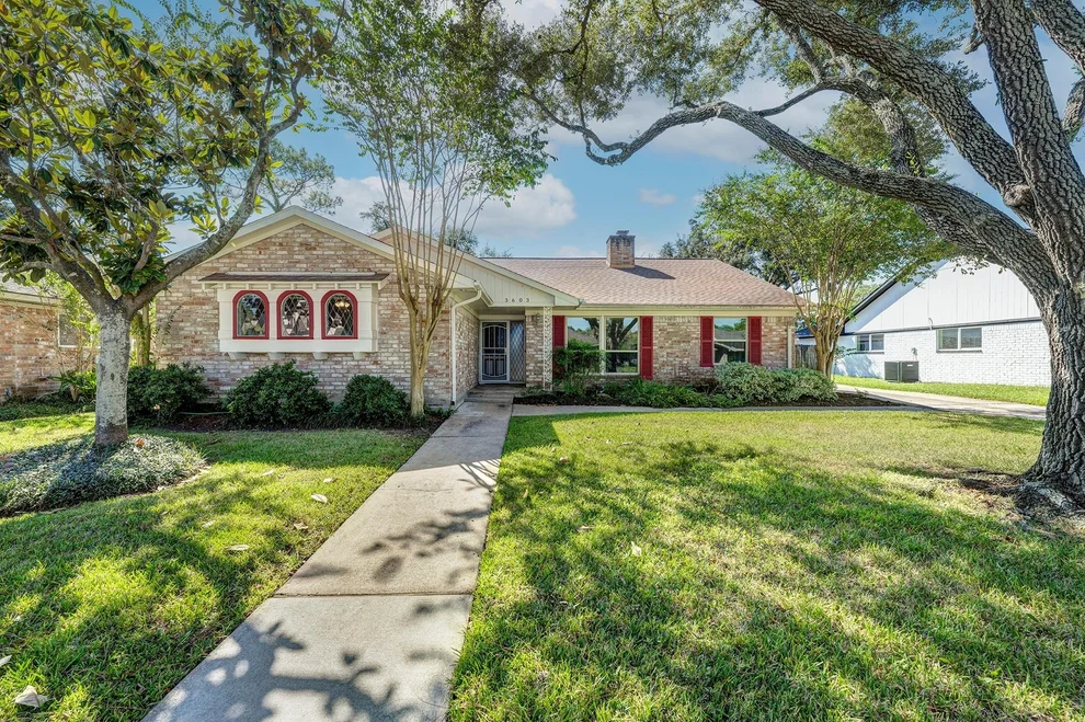 Unit for sale at 3603 Point Clear Drive, Missouri City, TX 77459