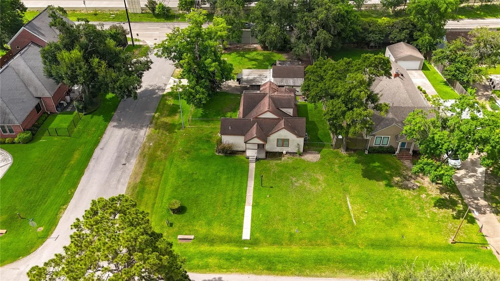 Unit for sale at 603 W 30th Street, Houston, TX 77018