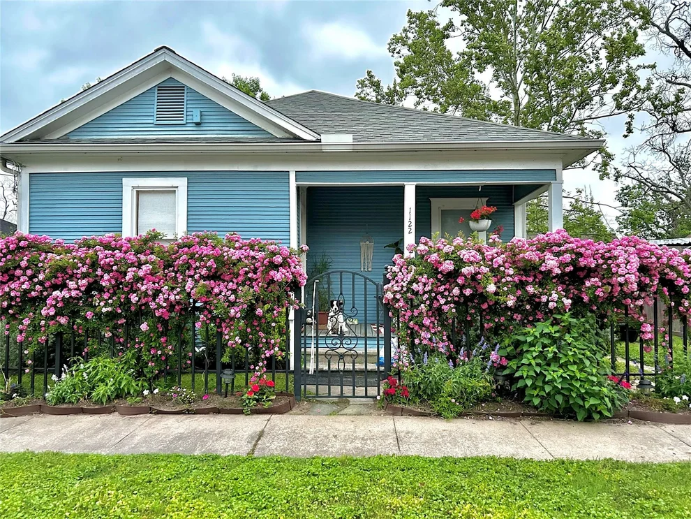 Unit for sale at 1122 Louise Street, Houston, TX 77009