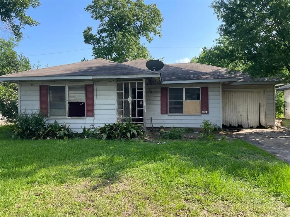 Unit for sale at 3706 Yosemite Street, Houston, TX 77021