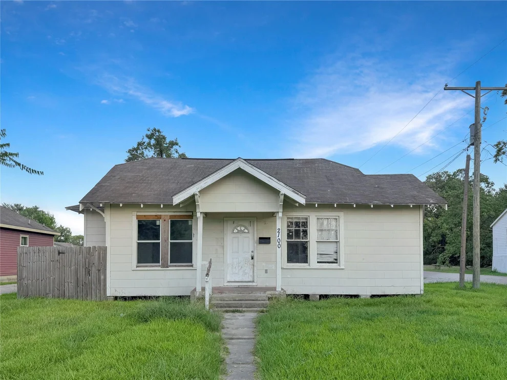 Unit for sale at 2100 Angelina Street, Beaumont, TX 77701