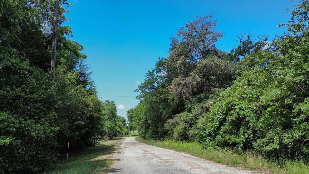 Unit for sale at 000 Phillips, Lexington, TX 78947