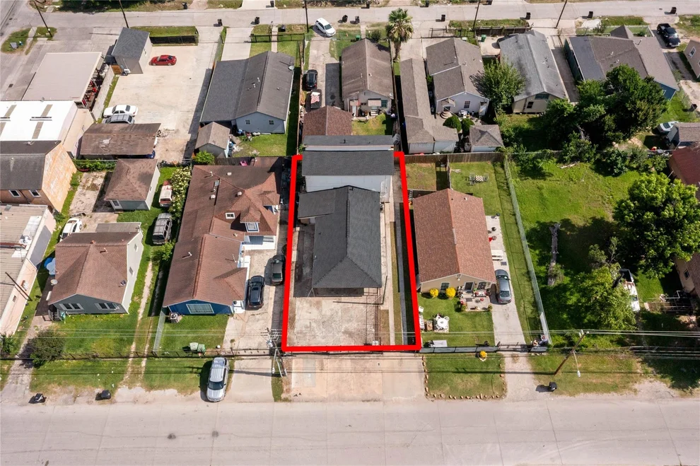 Unit for sale at 6917 Palestine Street, Houston, TX 77020