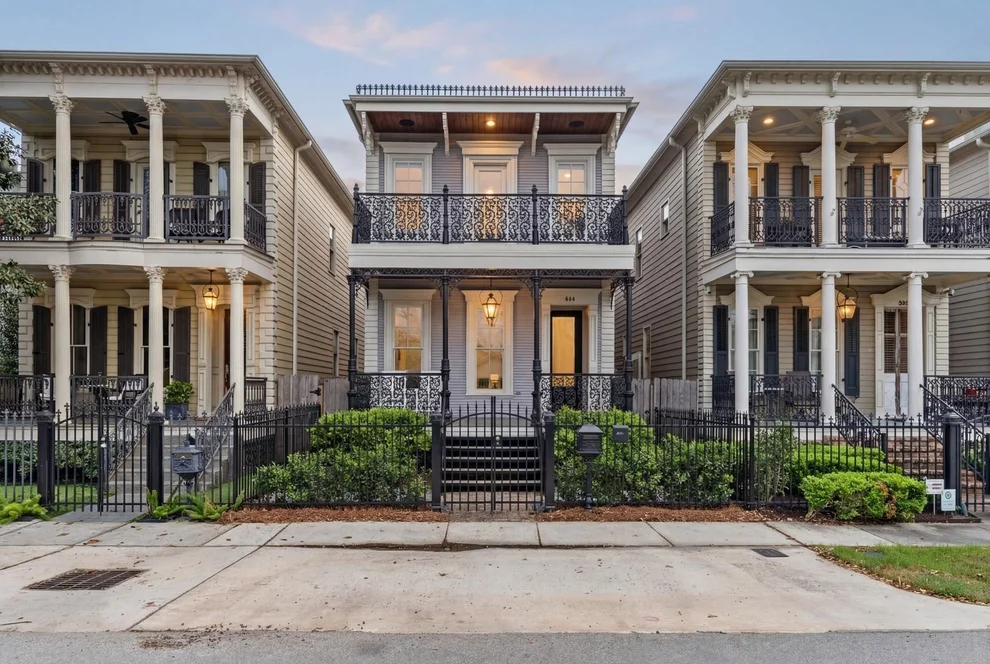 Unit for sale at 908 E 26th Street, Houston, TX 77009