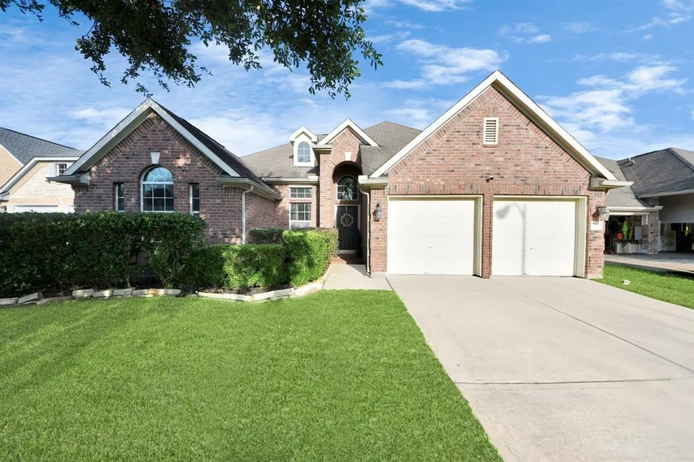 Unit for sale at 2506 Abernathy Glen Court, Houston, TX 77014
