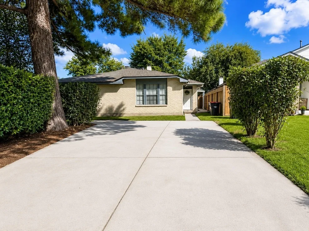 Unit for sale at 3105 Oak Rock Circle, Spring, TX 77373