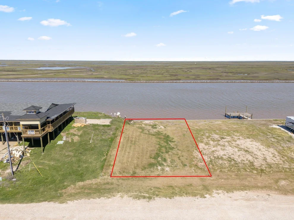 Unit for sale at 44640 County Road 230 Drive, Sargent, TX 77414