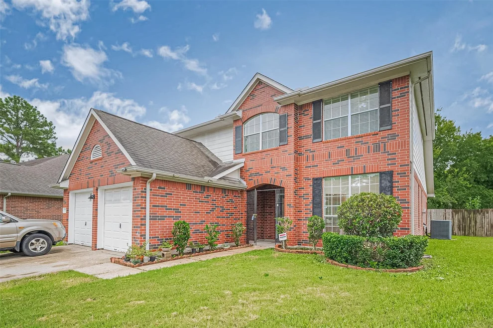Unit for sale at 17134 Fairway Glen Court, Sugar Land, TX 77498