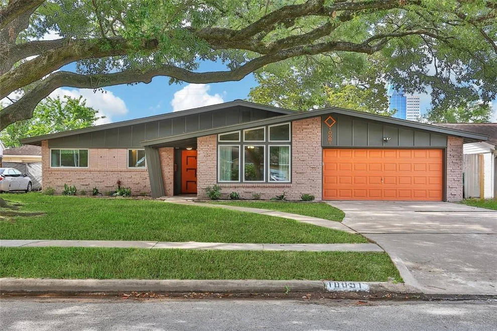 Unit for sale at 10051 Larston Street, Houston, TX 77055