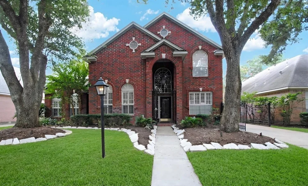 Unit for sale at 2714 Gregway Lane, Missouri City, TX 77459