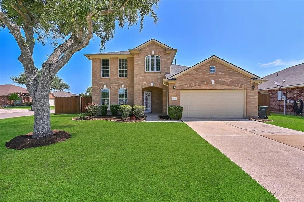 Unit for sale at 2971 Winter Berry Court, Pearland, TX 77581