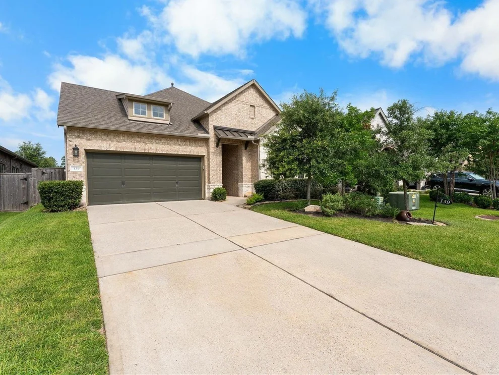 Unit for sale at 139 Trillium Park Loop, Conroe, TX 77304