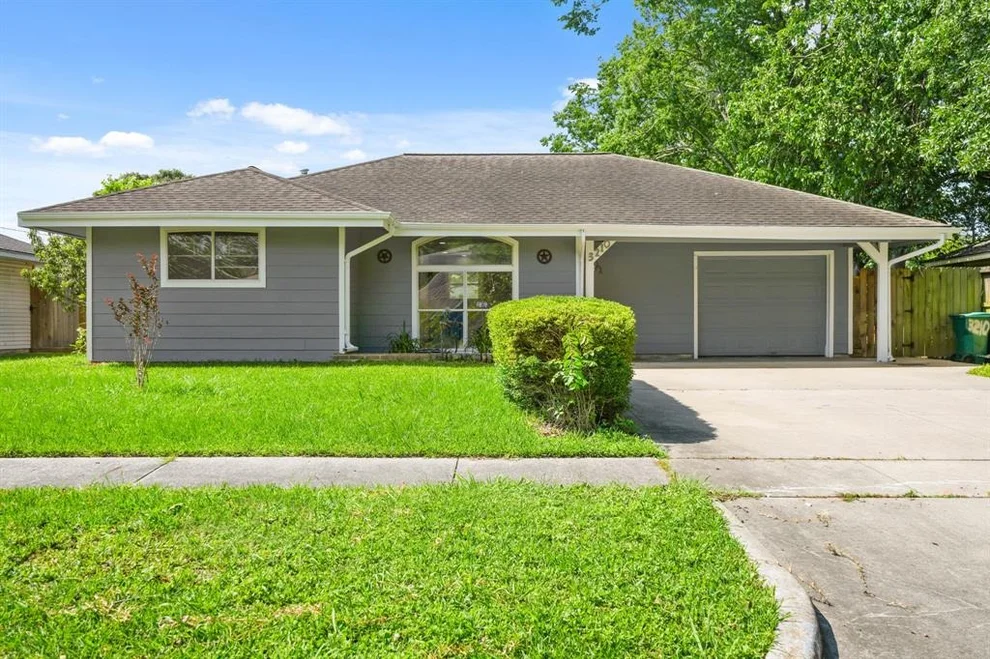 Unit for sale at 3210 Thornwood Drive, Pasadena, TX 77503