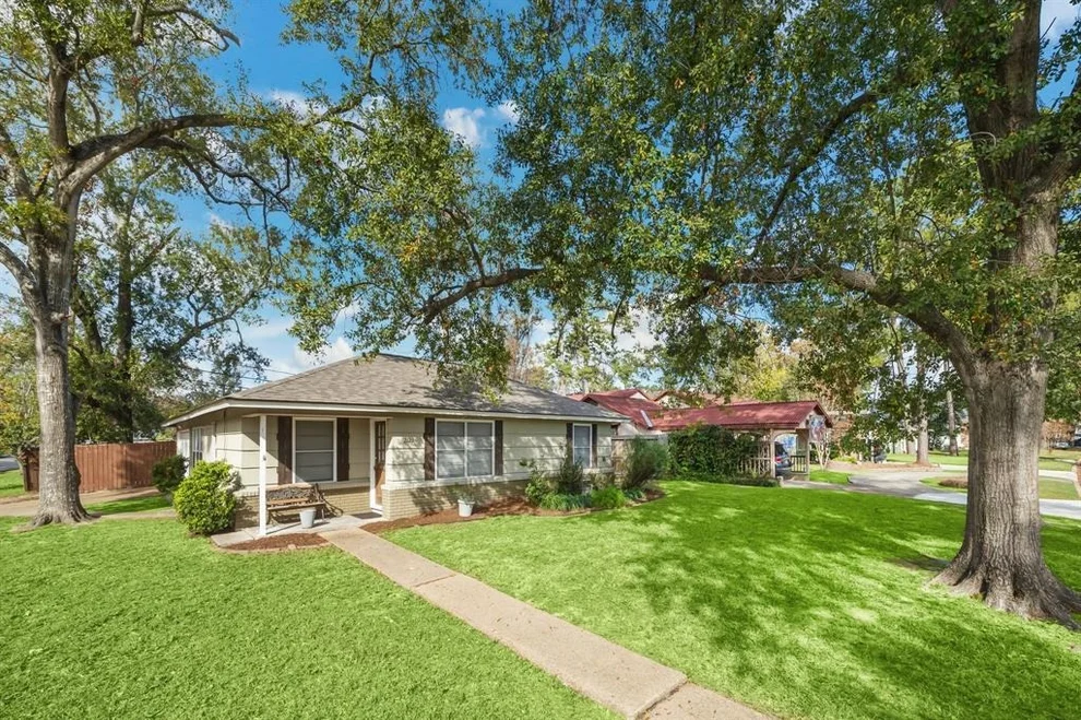 Unit for sale at 2122 Althea Drive, Houston, TX 77018