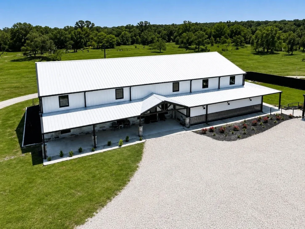 Unit for sale at 1235 Kelley Woods Lane, Franklin, TX 77856
