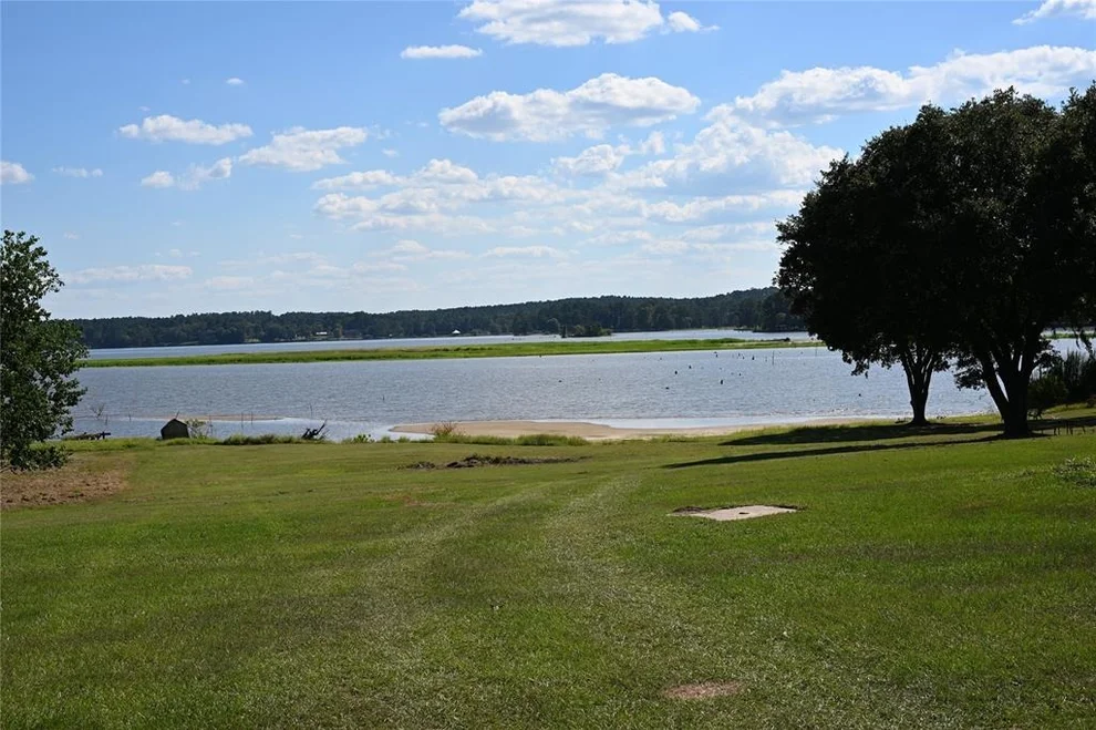 Unit for sale at 533 S Skains Chapel Road, Trinity, TX 75862