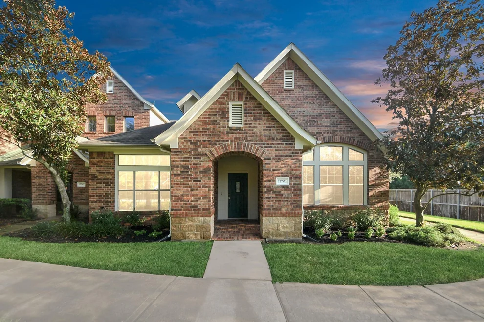 Unit for sale at 17703 Skyline Arbor, Houston, TX 77094