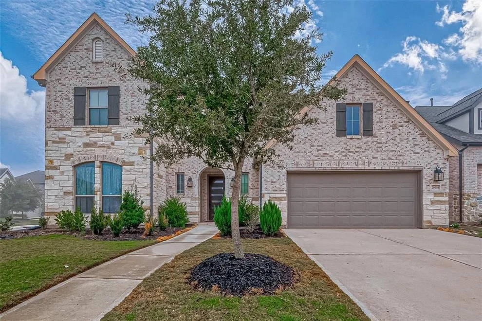 Unit for sale at 26614 Vega Pointe Ln, Richmond, TX 77406