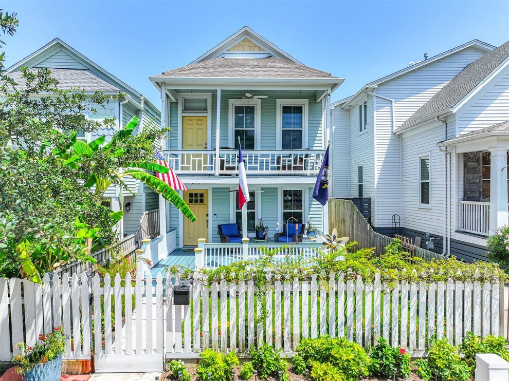 Unit for sale at 3010 Bernardo De Galvez Avenue, Galveston, TX 77550