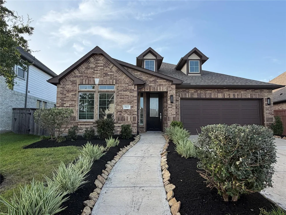 Unit for sale at 9503 Crescent Mill Drive, Missouri City, TX 77459