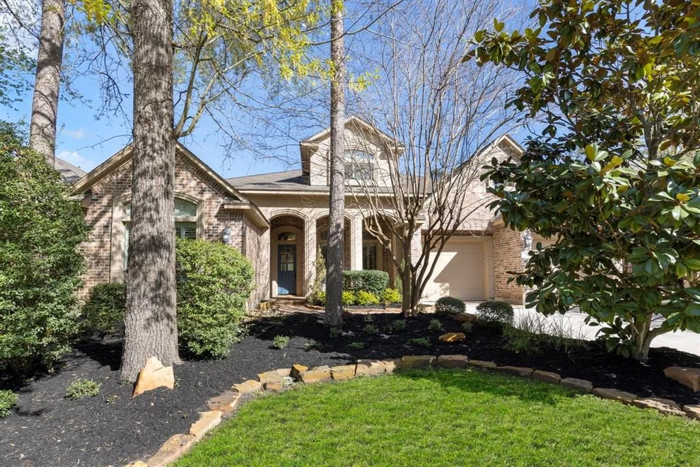 Unit for sale at 75 Silvermont Drive, The Woodlands, TX 77382