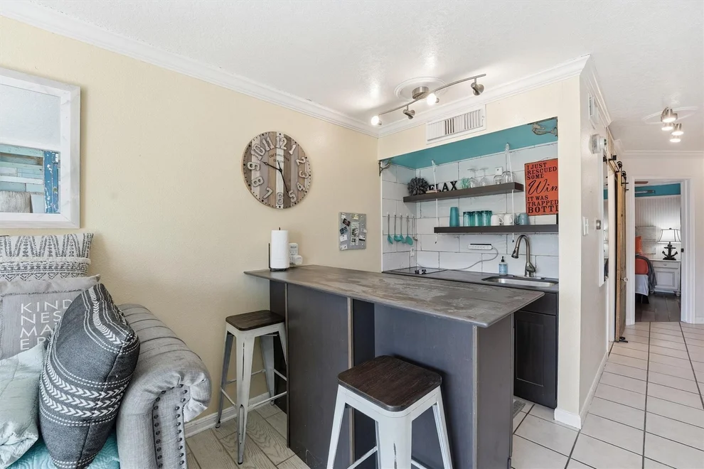 Unit for sale at 6300 Seawall Boulevard, Galveston, TX 77551