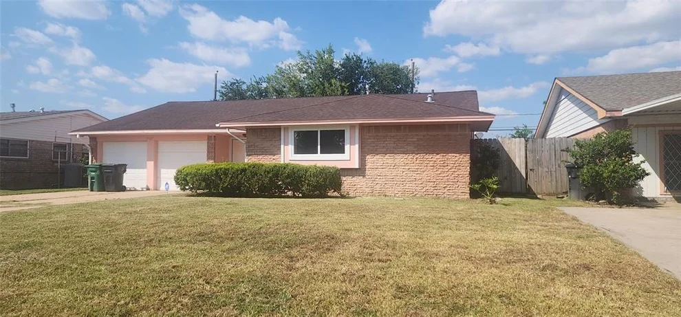 Unit for sale at 5451 S Acres Drive, Houston, TX 77048