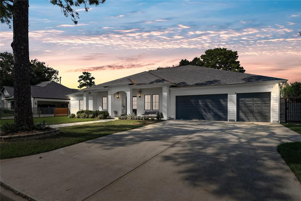 Unit for sale at 9118 Cathey Lane, Houston, TX 77080