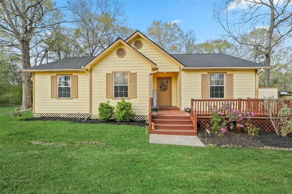 Unit for sale at 26091 Peach Creek Drive, New Caney, TX 77357