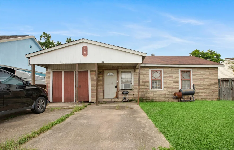 Unit for sale at 3107 Earl Street, Pasadena, TX 77503