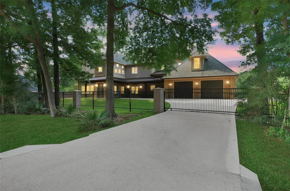Unit for sale at 2401 Conastoga Court, Conroe, TX 77384