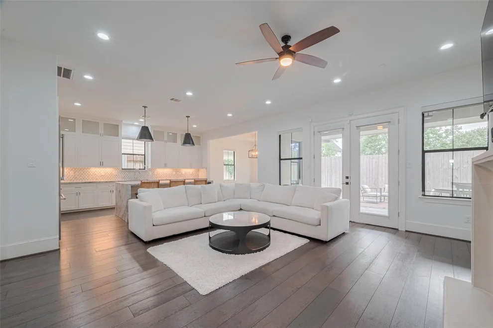 Unit for sale at 6525 Wharton Street, Houston, TX 77055