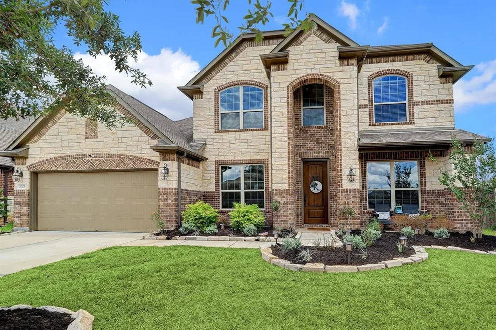 Unit for sale at 2023 Aspen Point Lane, Rosenberg, TX 77469