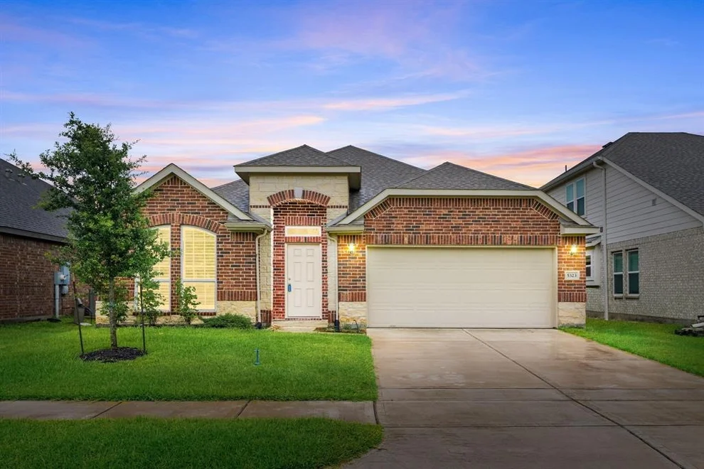 Unit for sale at 5323 Camerford Court, Alvin, TX 77511